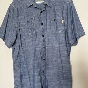 #027 Woolrich Vintage Men's LX Blue Button-Up Shirt “ denim Look “